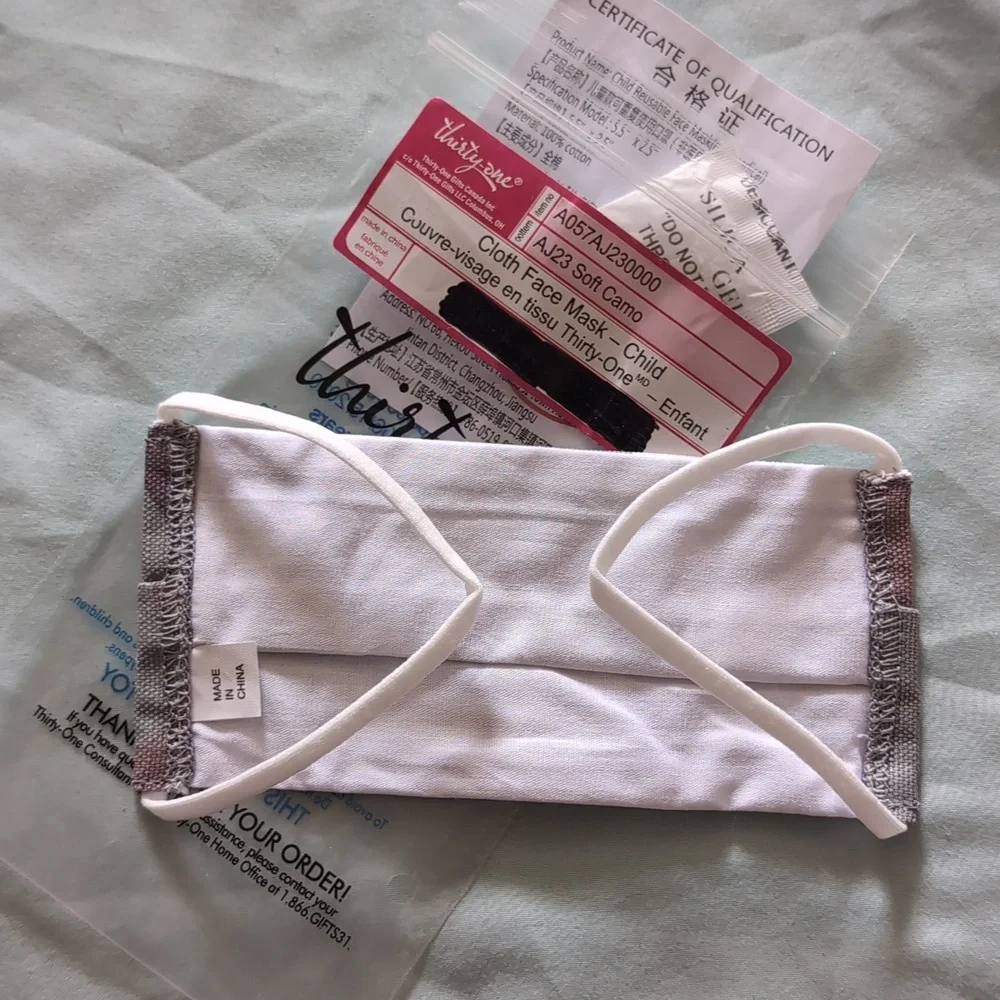 Thirty-One Kid's Cloth Face Mask